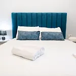 Luisanna Free Parking Hotel *