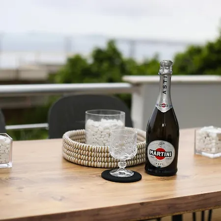 Luisanna Free Parking Hotel *