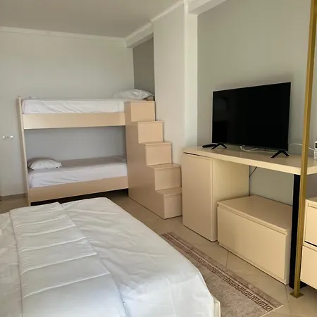 Luisanna Free Parking Hotel *