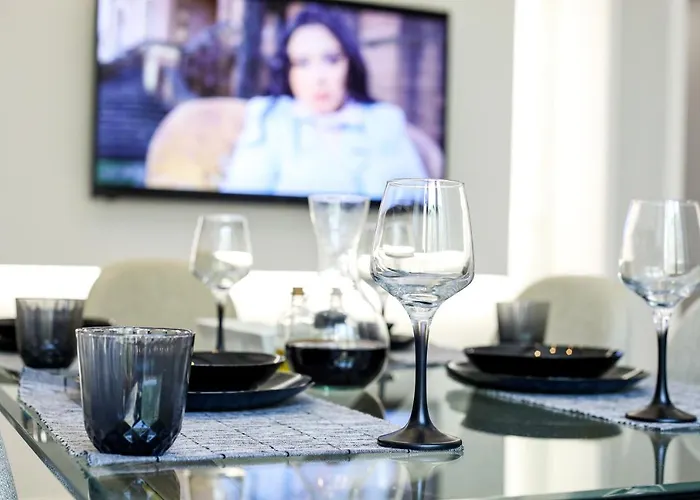 Hotel Luisanna Free Parking Wlora