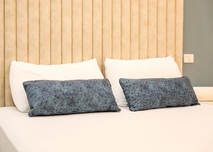 Luisanna Free Parking