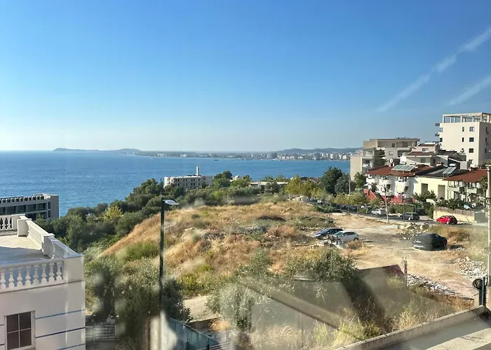 Luisanna Free Parking