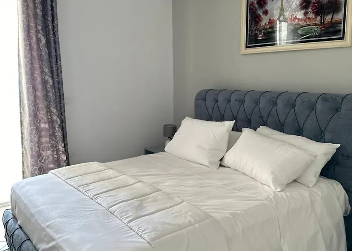 Luisanna Free Parking Hotel