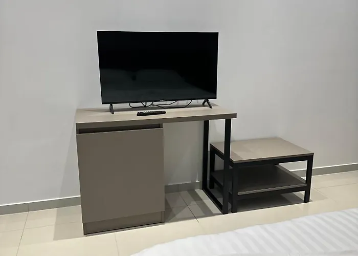 Luisanna Free Parking