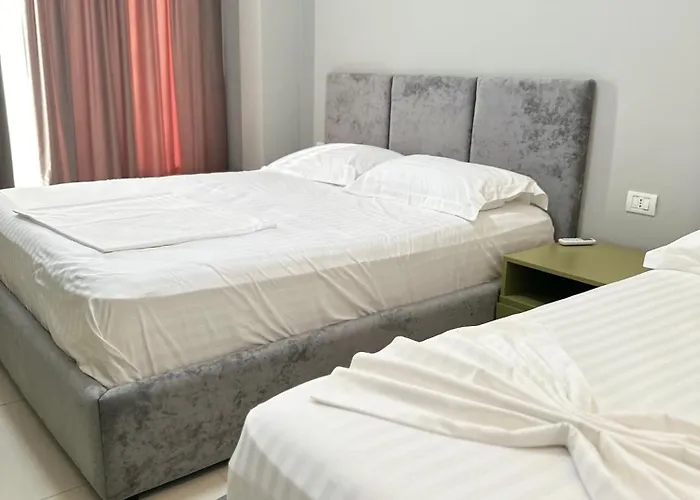 Luisanna Free Parking Hotel Wlora