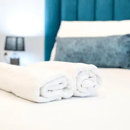 Luisanna Free Parking Vlorë