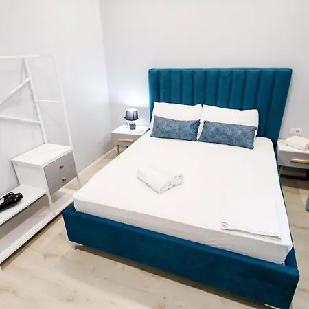Luisanna Free Parking Hotel