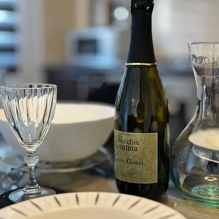 Luisanna Free Parking 酒店 *