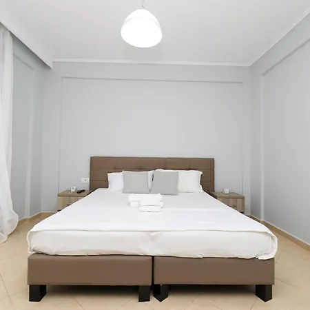 Luisanna Free Parking *