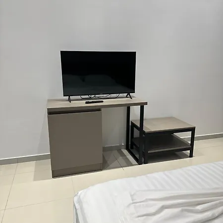 Luisanna Free Parking