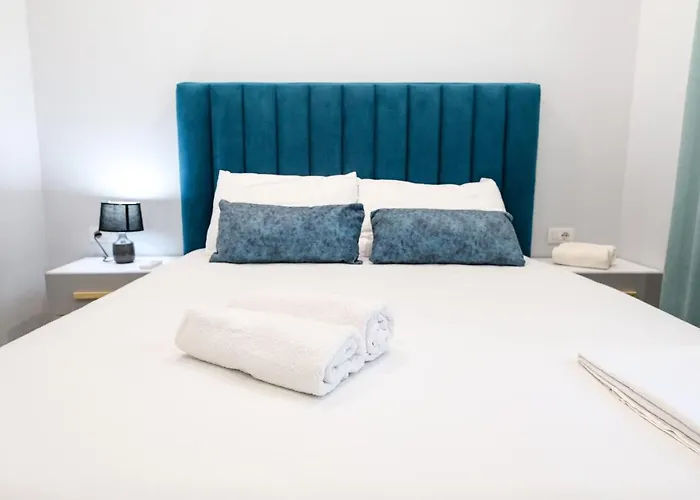 Luisanna Free Parking Hotel *