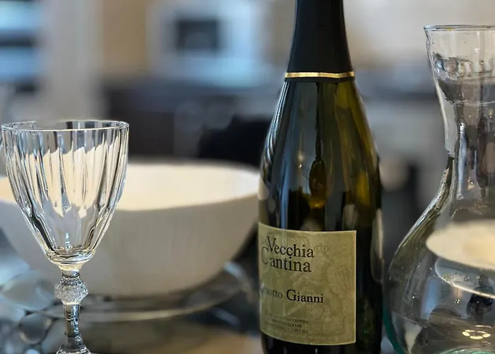 Luisanna Free Parking Hotel *