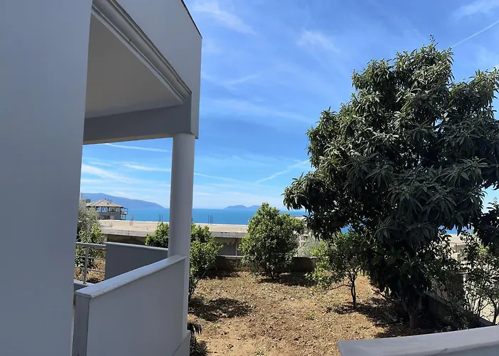 Hotel Luisanna Free Parking Vlorë