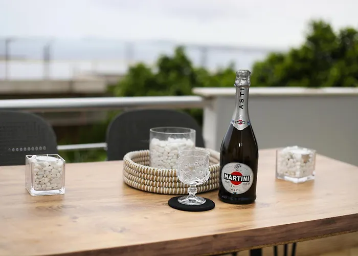 Luisanna Free Parking Hotel *